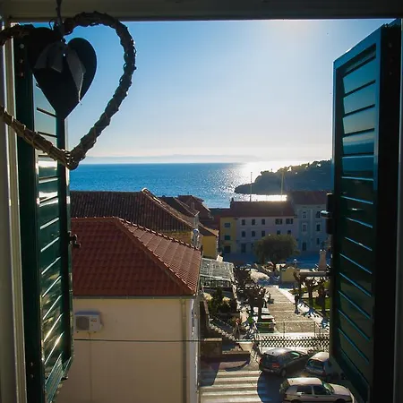 Zo * Makarska