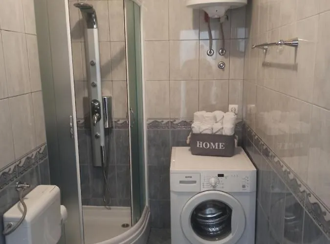 Zo 公寓 马卡尔斯卡